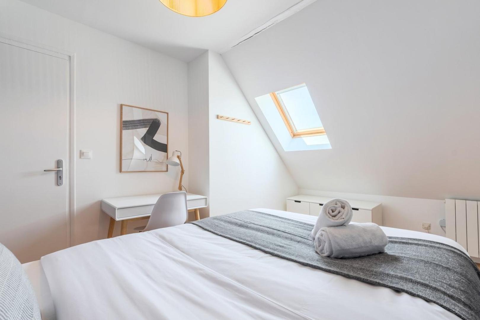 Bright 3-Bedroom 2-Bathroom Flat リール エクステリア 写真